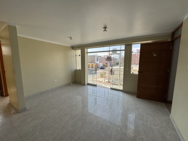 SE ALQUILA DEPARTAMENTO CERCA A LA UPT