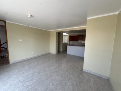 SE ALQUILA DEPARTAMENTO CERCA A LA UPT
