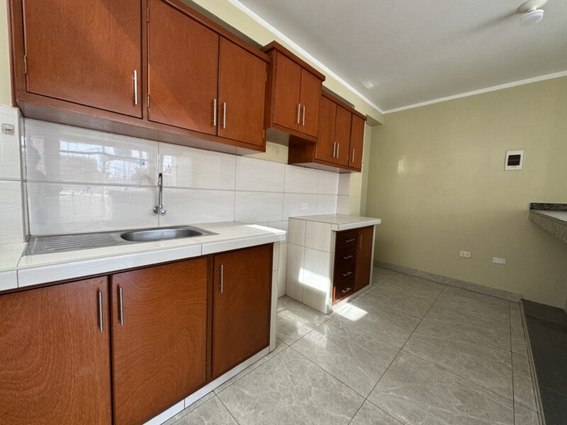 SE ALQUILA DEPARTAMENTO CERCA A LA UPT